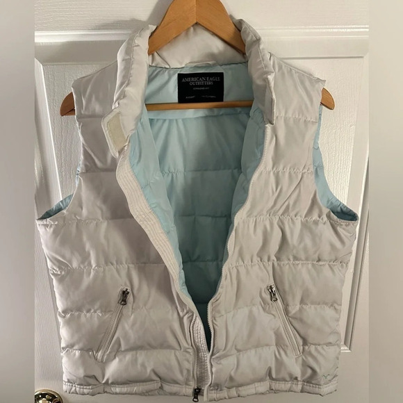 American Eagle White Puffy Vest Size Extra Large - Picture 3 of 7